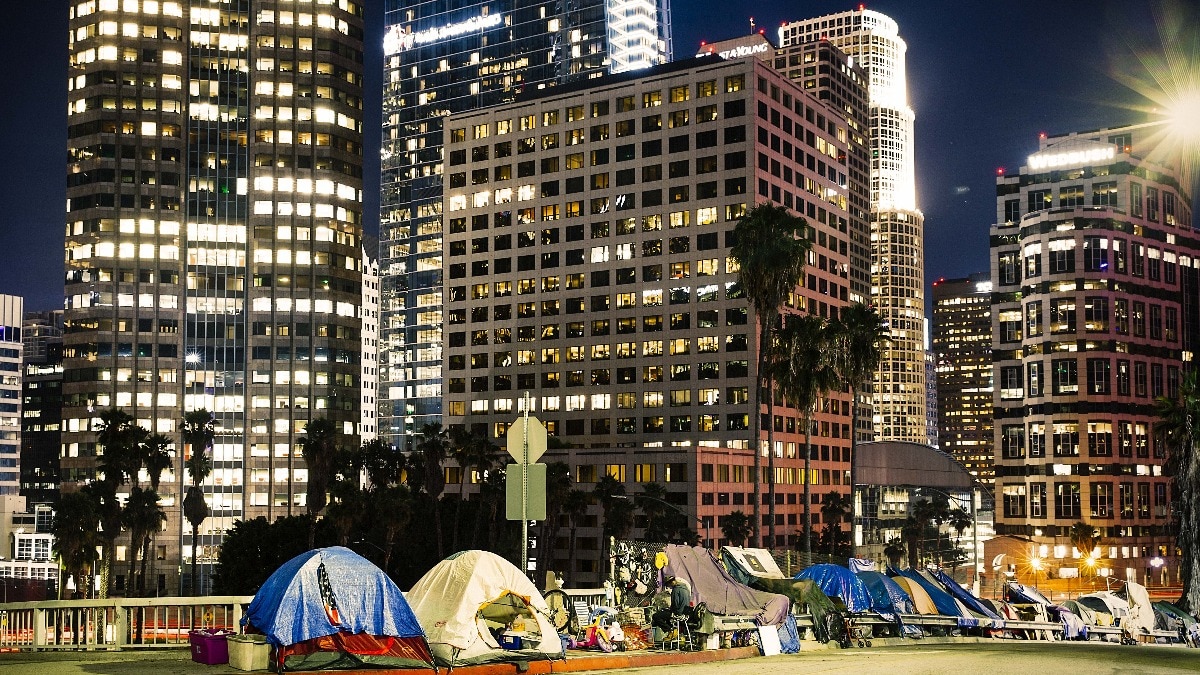 Bring world's first billionaire tax, Abhijeet Banerjee, Esther Duflo urge California
