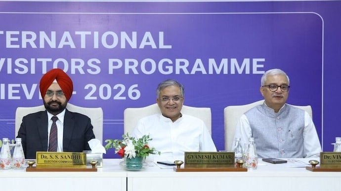 The Congress leaders questioned the BJP government’s decision to alter the mechanism for appointing election commissioners. The Congress leaders questioned the BJP government’s decision to alter the mechanism for appointing election commissioners.
