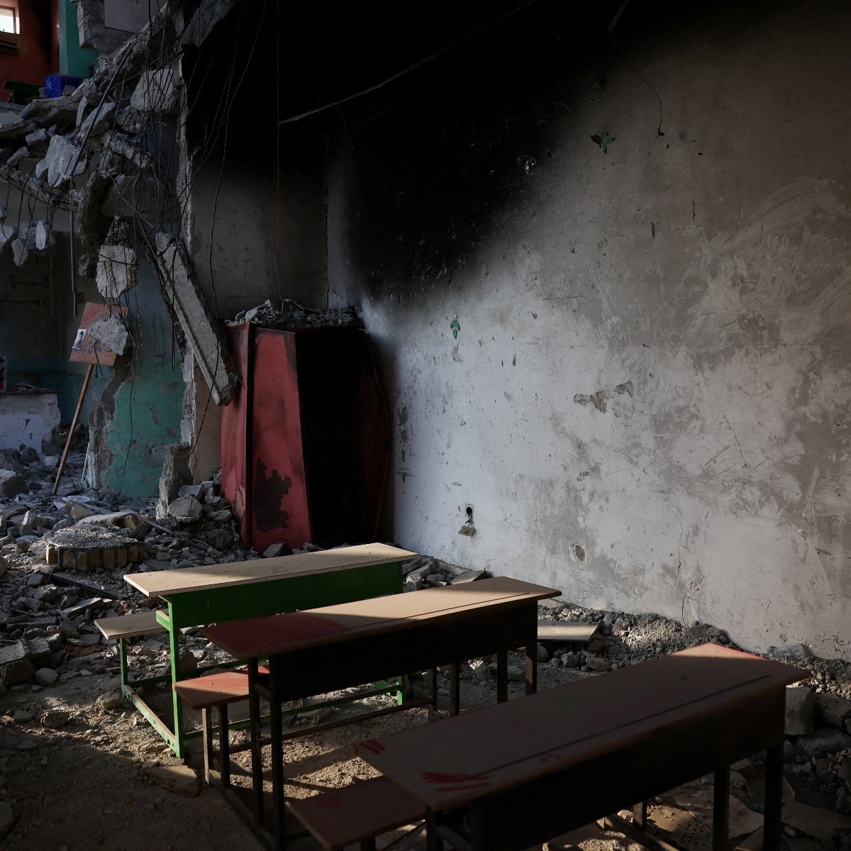 US strikes in Iran may be war crimes, Tehran crackdown crimes against humanity: UN