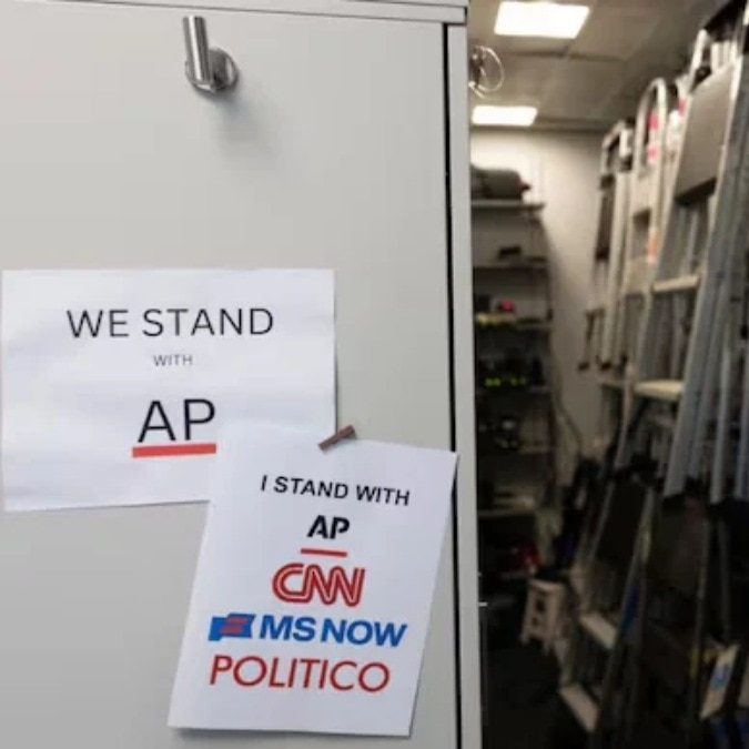 CNN, 2 other media outlets banned by Trump seek extension of White House relief