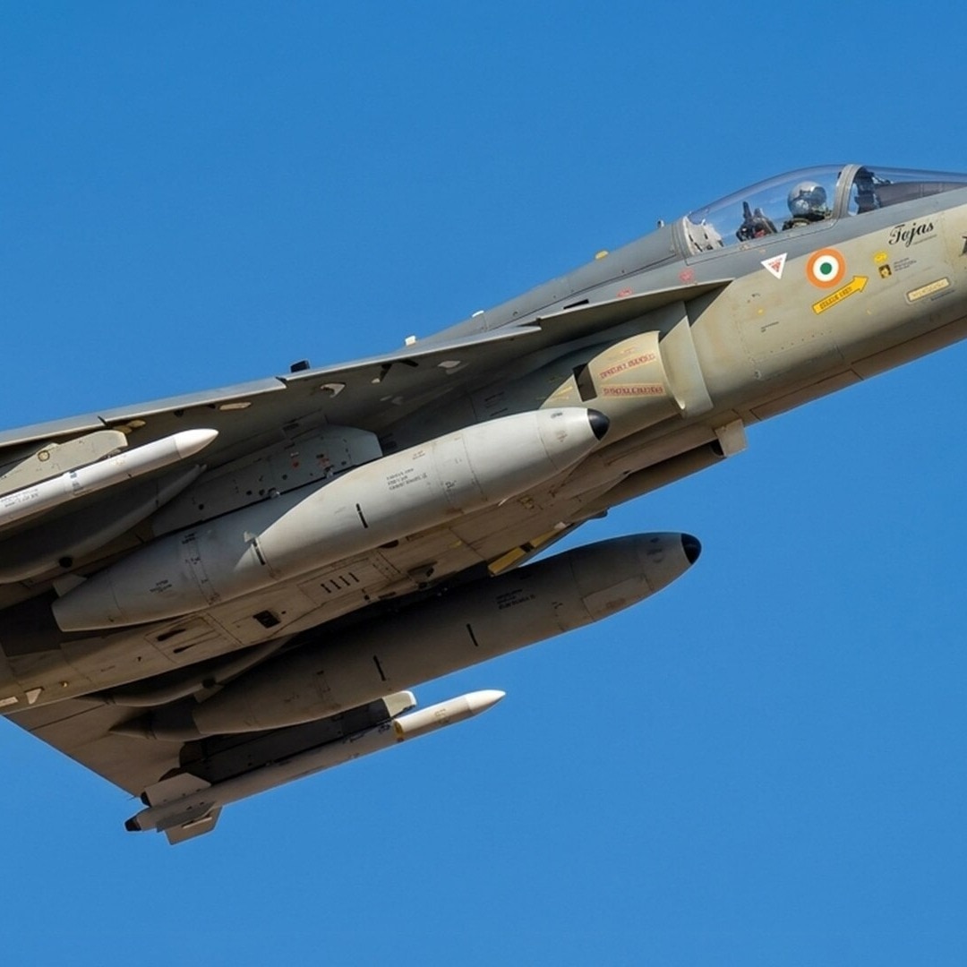 The weapon can be launched from platforms including the Jaguar, Hawk and Su-30 MKI aircraft. The weapon can be launched from platforms including the Jaguar, Hawk and Su-30 MKI aircraft.