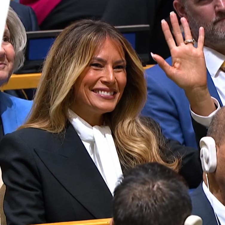 I can’t see the first lady: Trump pauses UN speech to search for and praise Melania