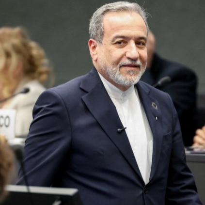 Iran puts 7-day Hormuz reopening plan as Trump-Xi discuss Middle East war