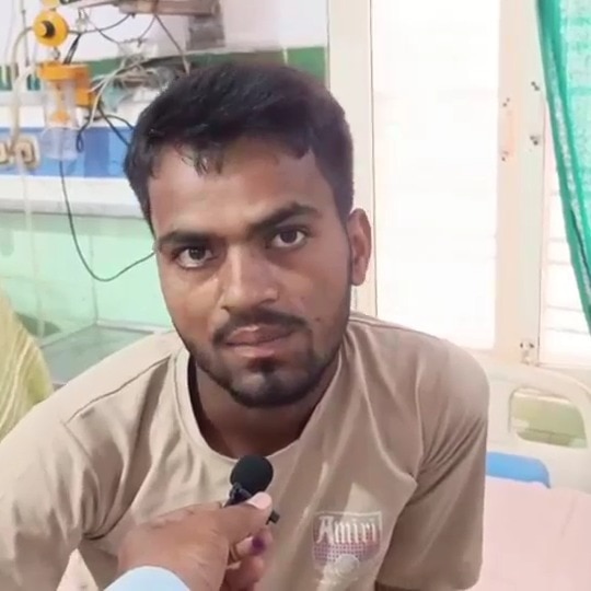 UP man gets bitten by snake, he goes to hospital carrying reptile in bag