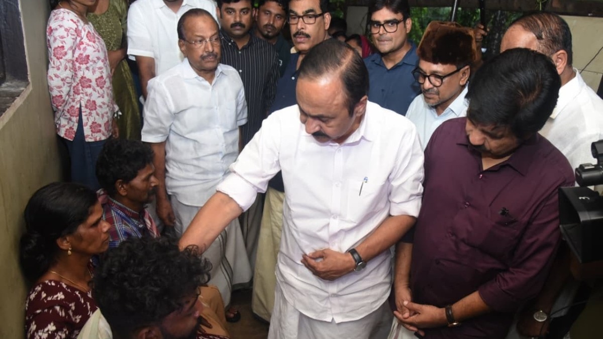 CPM attacks VD Satheesan over chartered flight to rain-hit Malappuram