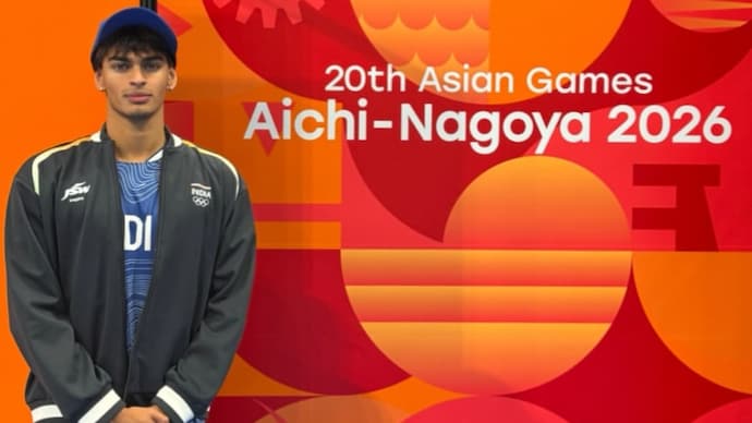 Vedaant Madhavan will make his swimming debut at the Asian Games. (Image: Instagram/@vedaantmadhavan) Vedaant Madhavan