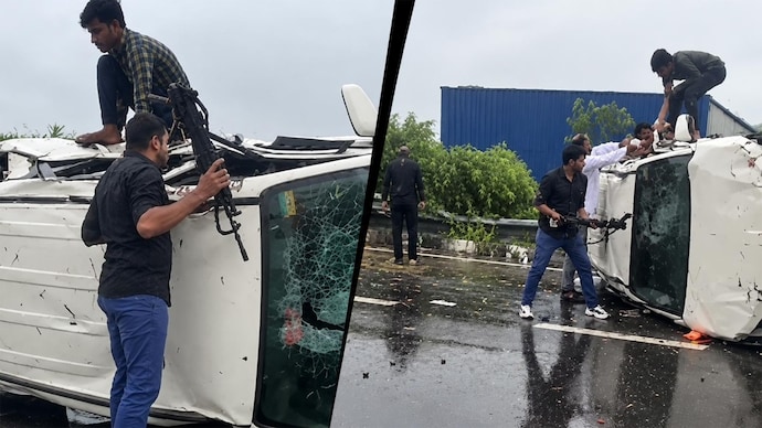 The cop used Amit’s service rifle to break the car’s windows Video: UP cop-couple smash car windows with rifle, rescue 5 trapped on highway