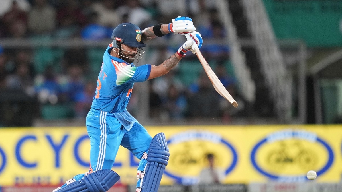 Virat Kohli completes 15,000 ODI runs, breaks Sachin Tendulkar's record Virat Kohli