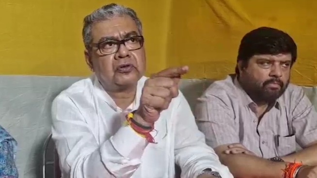 Why 18 contracts to one man?: BJP MLA publicly calls out minister over extortion