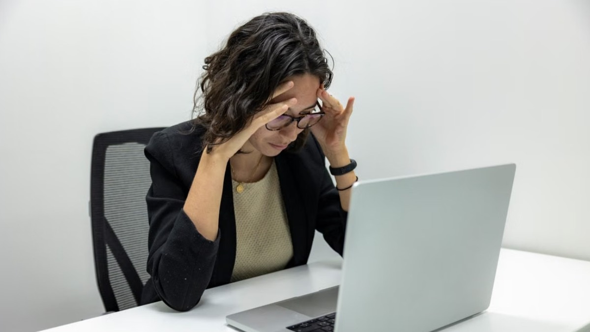 Woman who quit corporate job warns: Don't be inspired by random creators