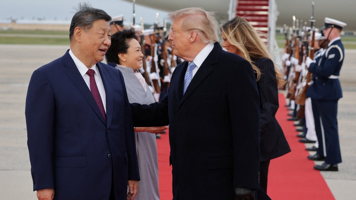 Xi Jinping arrives in US for state visit, gets rare tarmac welcome from Trump