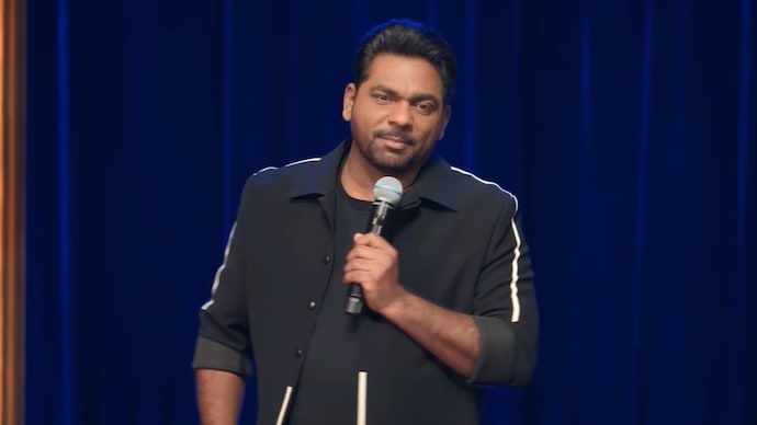 Zakir Khan also performed Papa Yaar at Madison Square Garden. (Credit: Netflix) Zakir Khan