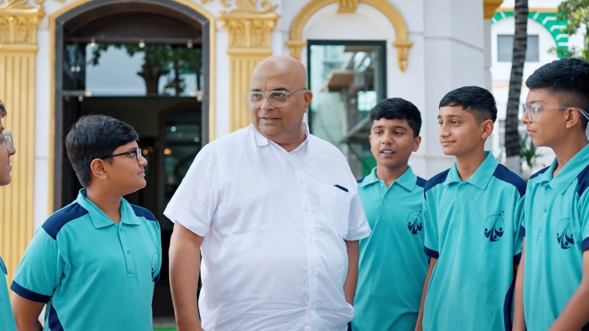 A milk-seller's son, a teacher at 15, and a school that produced 550 IITians