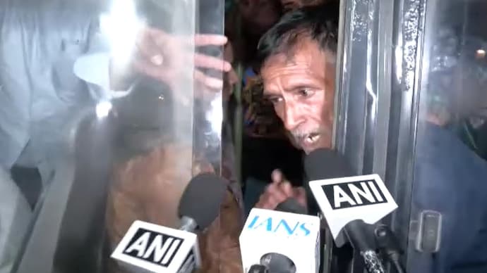 Parents of Ankita Bhandari detained by Delhi police.