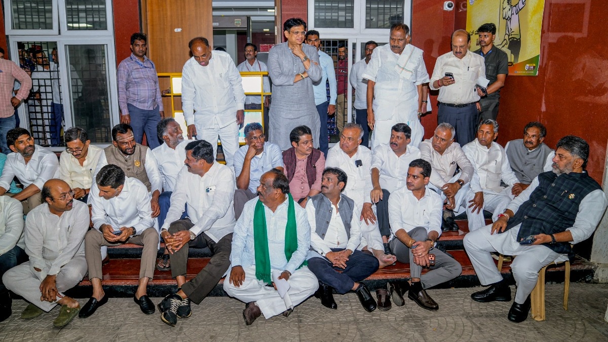 Karnataka CM DK Shivakumar stages dharna at CEO office over voter deletion row