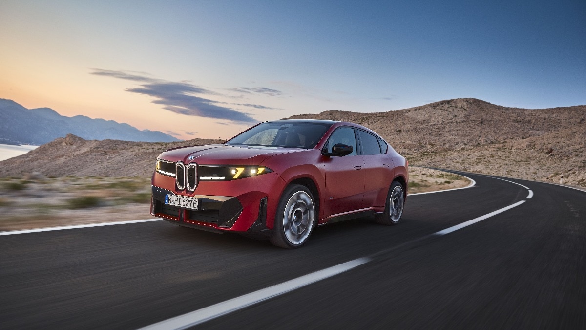 BMW reveals all-new iX4 electric SUV with Neue Klasse design and expanded performance