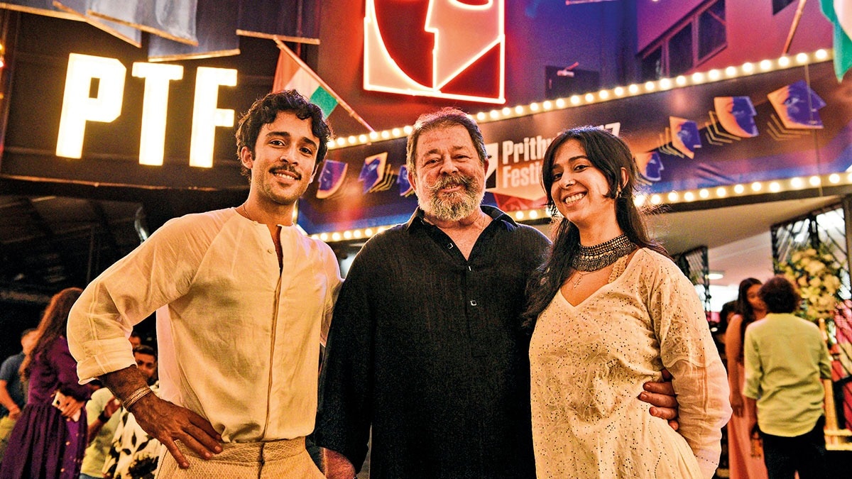 मुंबई का पृथ्वी महोत्सव 2026 सांस्कृतिक बंधनों का जश्न मनाता है