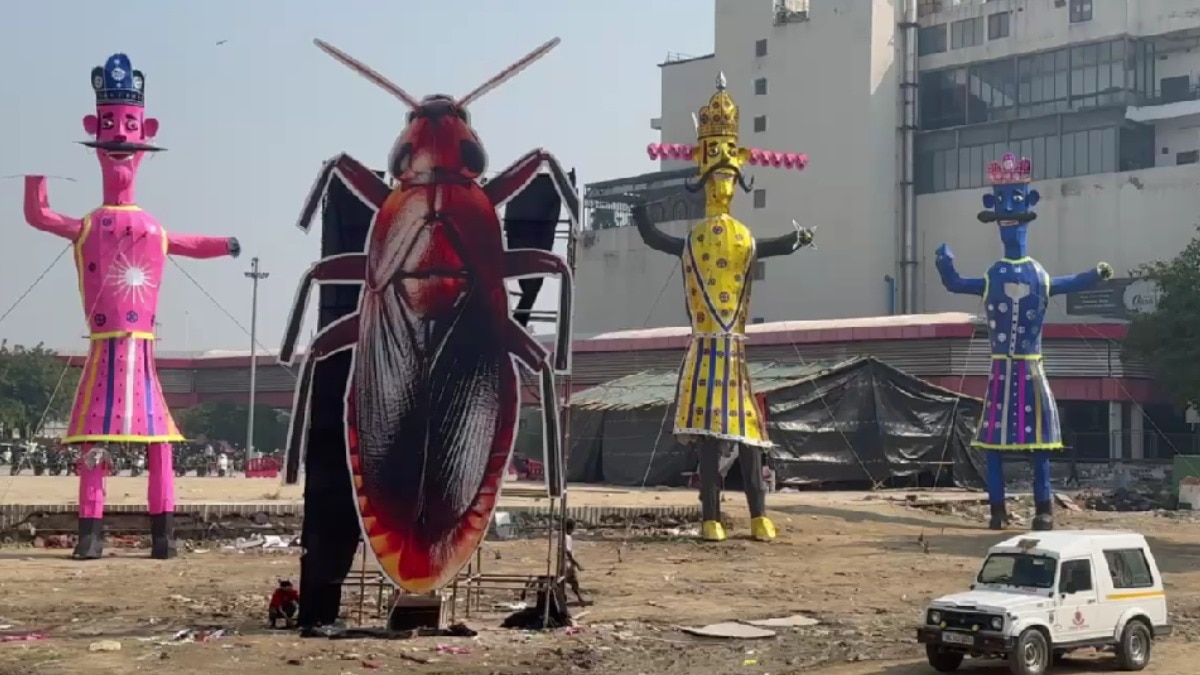 Delhi's Dussehra Celebrations to Feature Giant Cockroach Effigy
