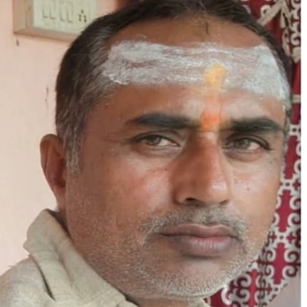 RSS worker killed in UP over road breaker dispute; 4 cops suspended, case against 16