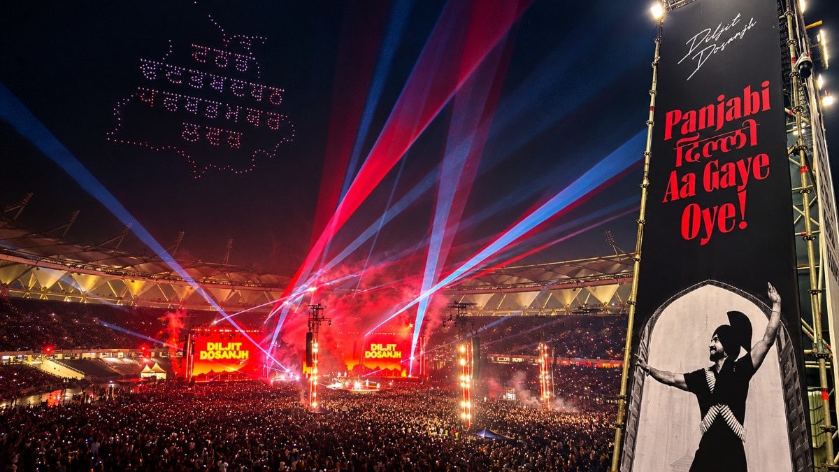 Diljit Dosanjh's Delhi concert had rain, long queues and one hell of a show