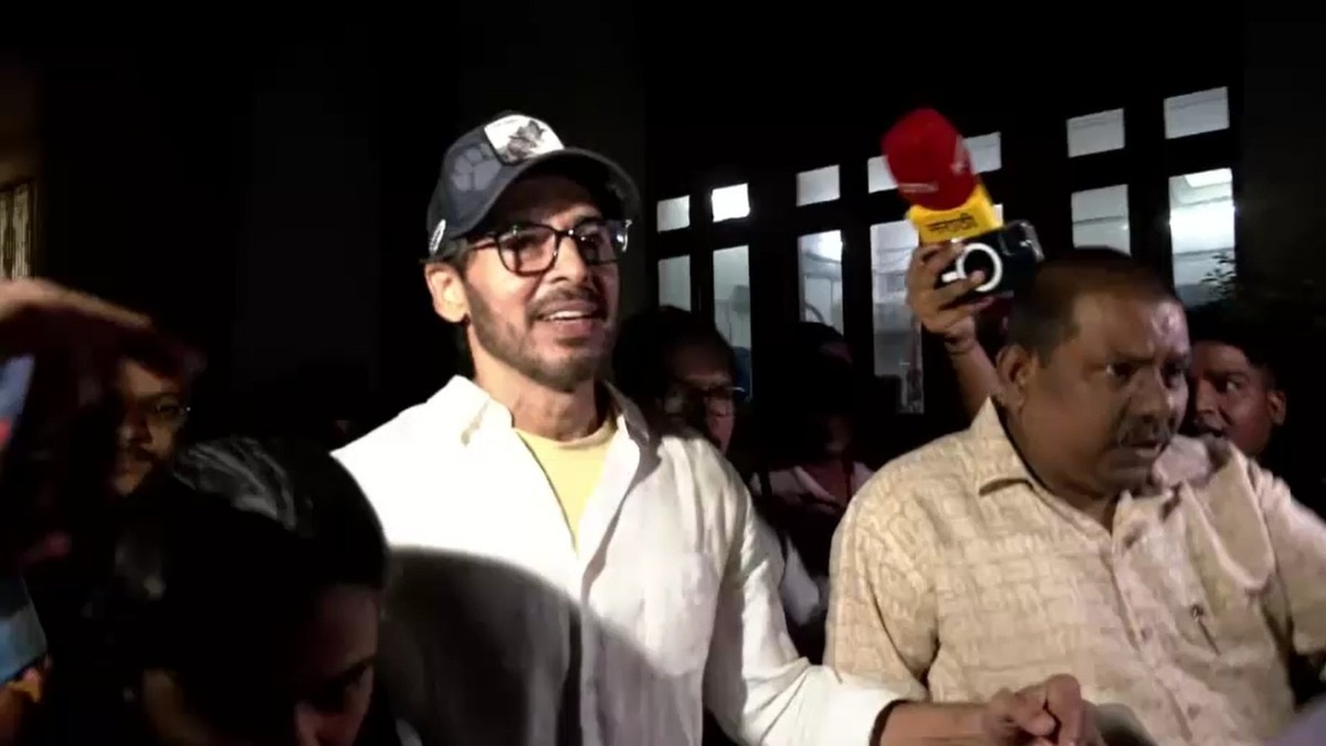 Actor Dino Morea questioned for six hours in Rs 65-crore Mithi River scam probe