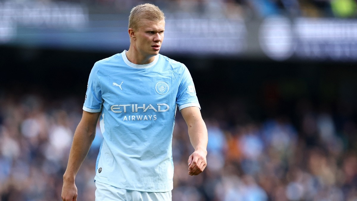 Haaland urges embattled Manchester City fans to “stick together”