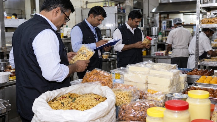 FDA officials found multiple food safety and hygiene violations at several establishments. (Photo: AI-generated) FDA officials found multiple food safety and hygiene violations at several establishments. (Photo: AI-generated)