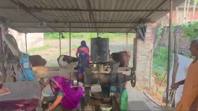 For Aarti, Devaki Dubey and Kranti Devi, the shift to solar energy has brought more than relief from power cuts.