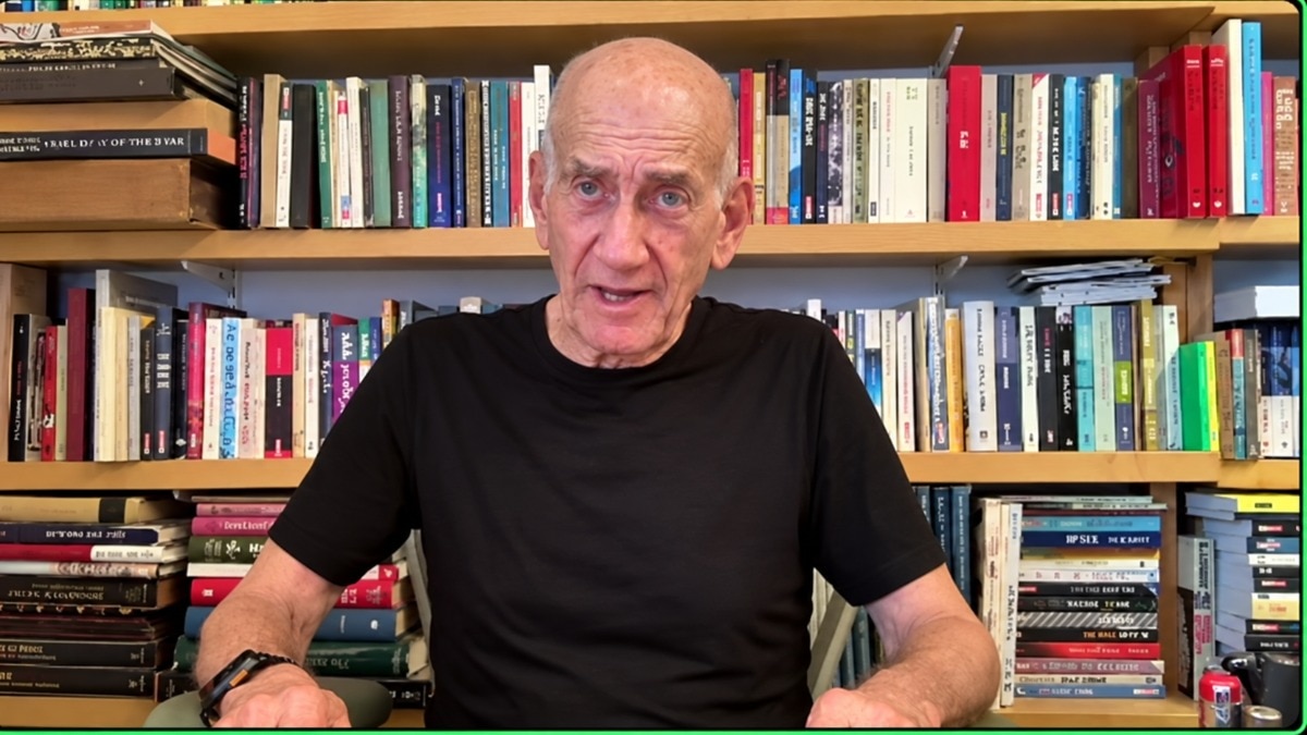 Netanyahu can't form govt, voters gave him no-confidence vote: Ex-Israeli PM Olmert