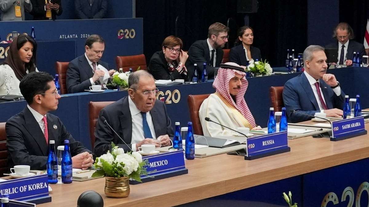 G20 group photo scrapped after Europe leaders object to posing with Russia's Lavrov