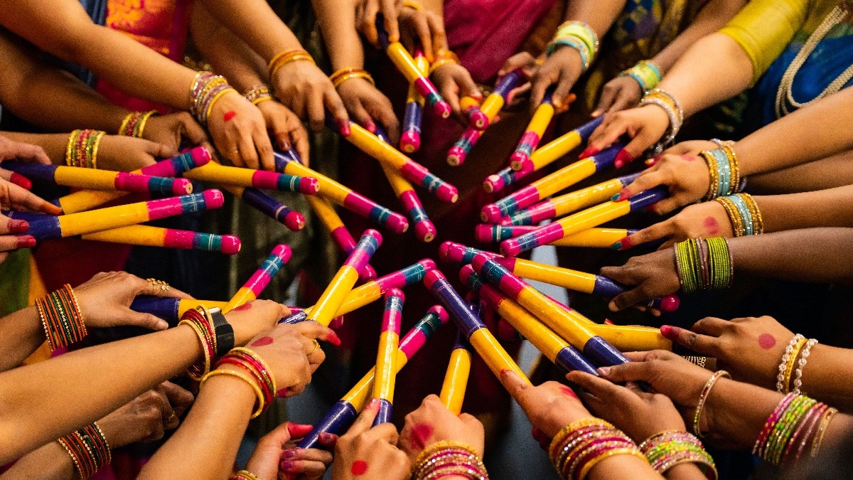North Indian in Bengaluru Questions Popularity of Garba and Dandiya Over Kannada Festivals