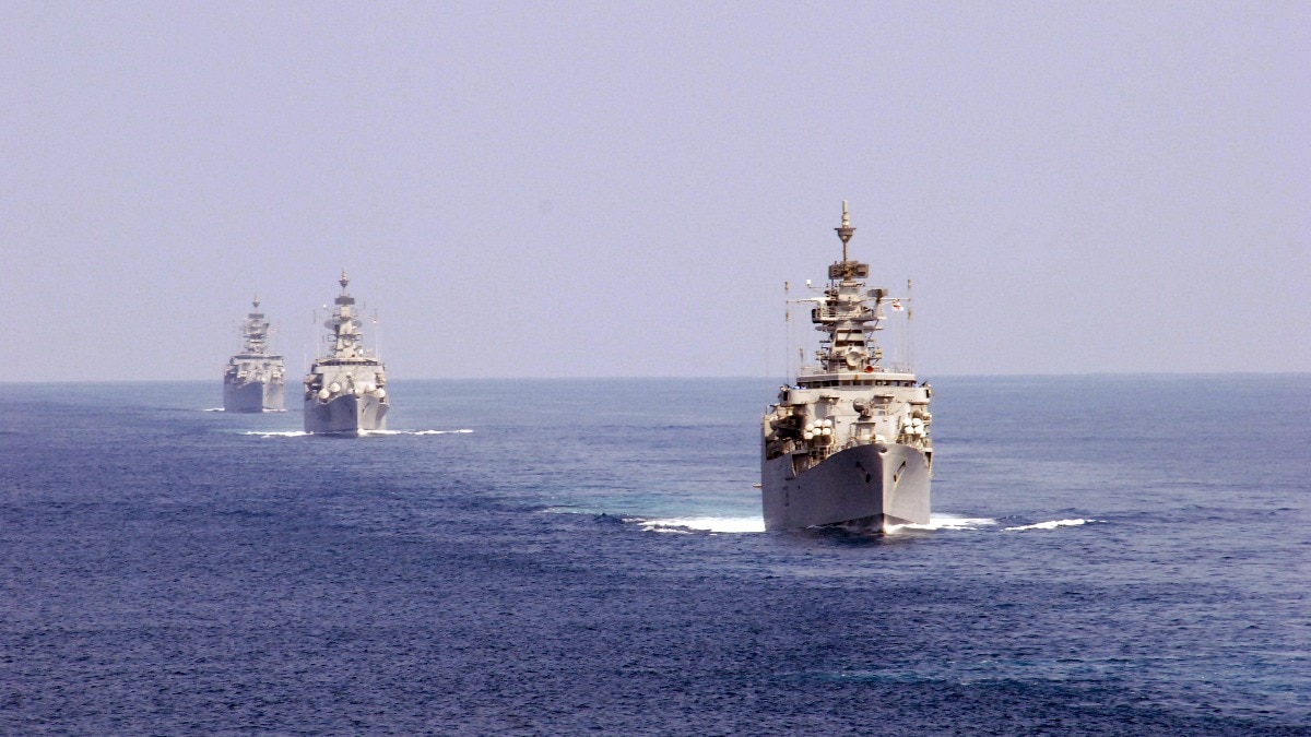 US Navy turns 251: American politicians use photos of Indian, Russian warships