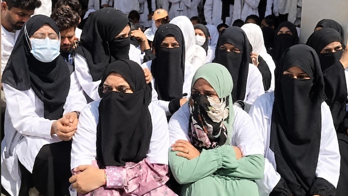 The protests have broken out at Government Medical College (GMC), Doda J&K medical students protest