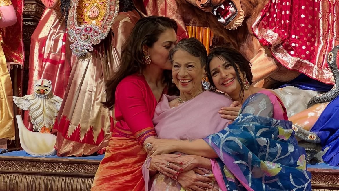Maa in all her forms: Kajol shares pics with Tanuja, Tanishaa as Durga Puja begins