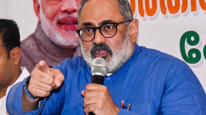 Rajeev Chandrasekhar said protests targeting Amit Shah and the Vice President's convoy in Keralam could strain ties with the Centre. Kerala BJP chief Rajeev Chandrasekhar