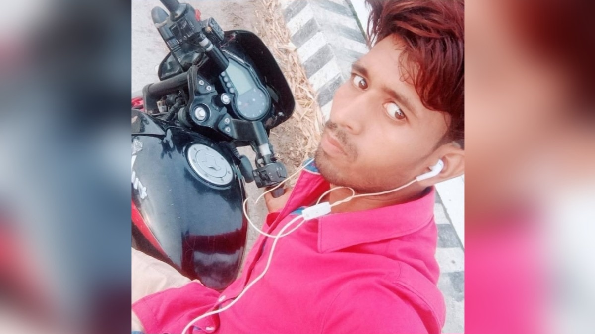 E-rickshaw driver's half-naked body with head injuries found near east Delhi mall