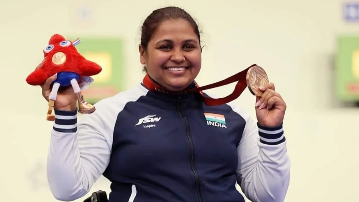 Mona, Avani dominate 10m air rifle as India bring home first gold medal