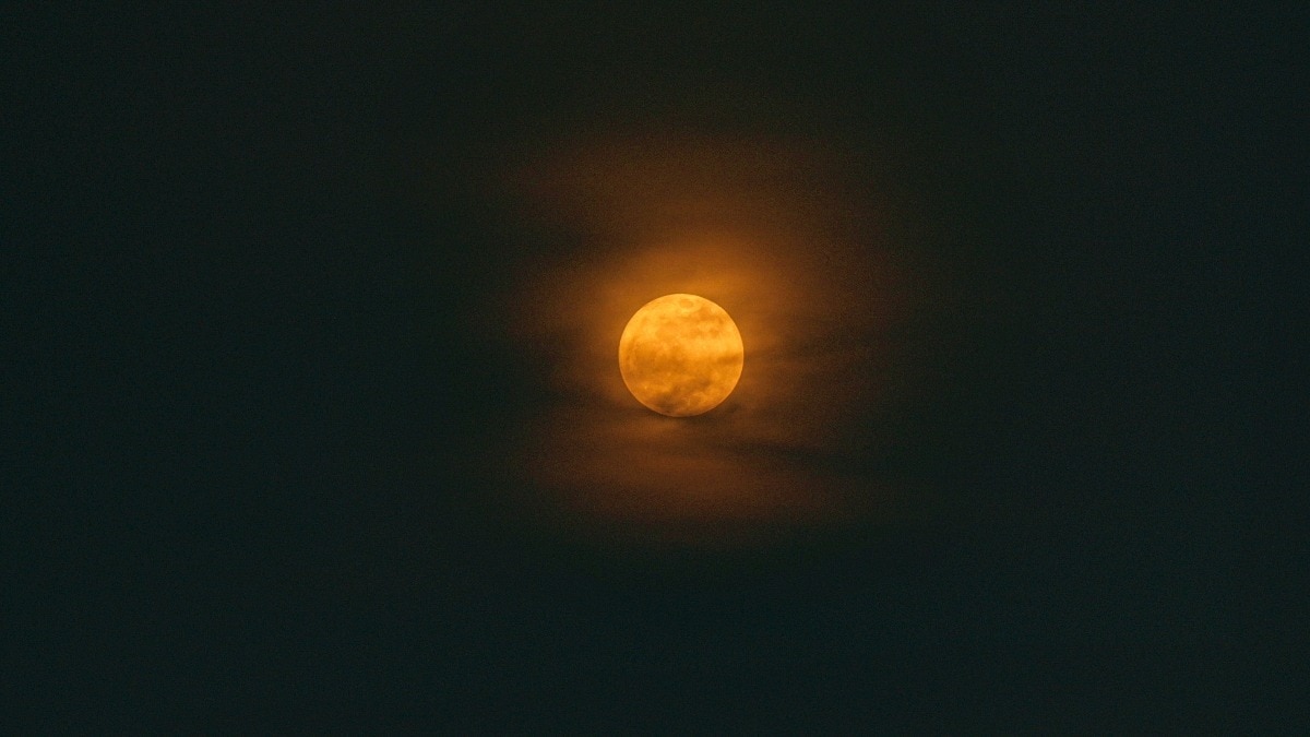 Could weather play spoilsport on Karwa Chauth? Check moonrise time here