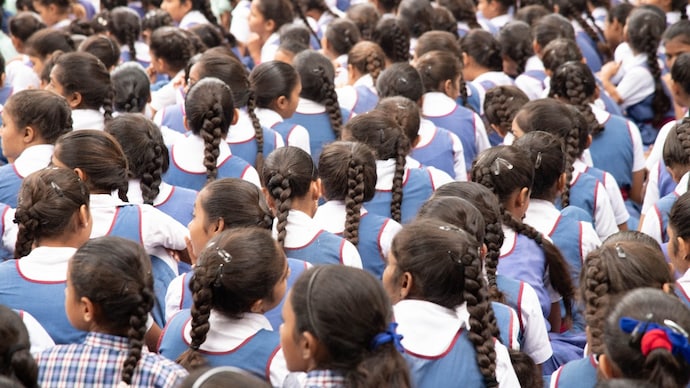 A maximum of two daughters from a family can receive benefits, and the family must have no more than two children. Mukhyamantri Kanya Sumangala Yojana