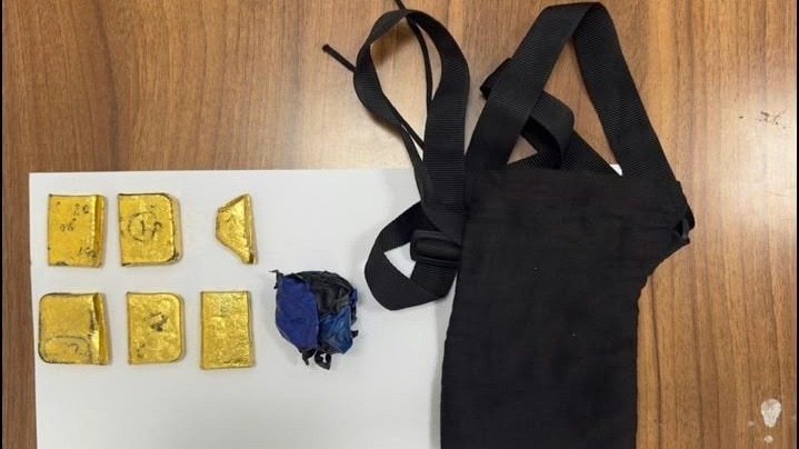 CISF foils two smuggling bids at Mumbai airport, recovers gold worth Rs 2.4 crore