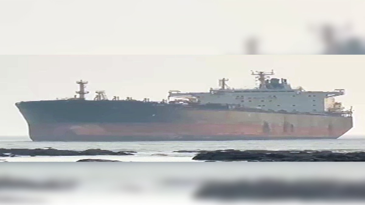 4 die after inhaling toxic gas while trying to steal on stranded ship in Mumbai