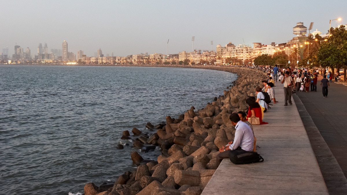 Zubaan kesari sunset: Mumbai's floating ad plan sparks furious backlash online