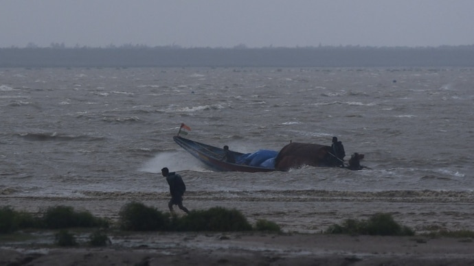 Fishermen have been advised not to venture into the sea, while those already in deep waters have been asked to return to the coast. (Credits: Reuters) Odisha Cyclone Alert