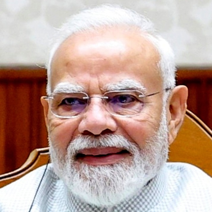 PM Narendra Modi and Captain Smit Machchhar