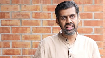 Learn 2 languages: IISc Bengaluru prof says maths is one, communication the other Learn 2 languages: IISc Bengaluru prof says maths is one, communication the other