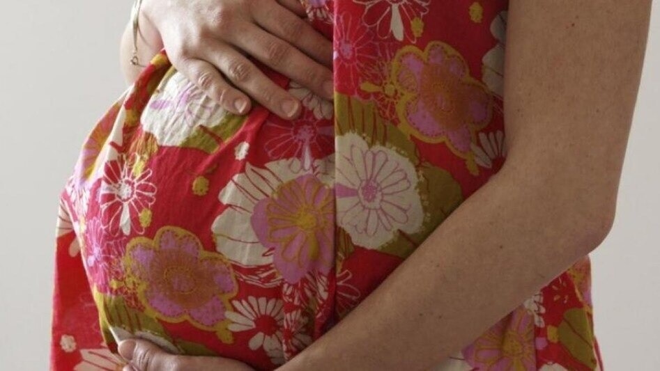 UP woman gives birth outside hospital, family alleges staff denied admission