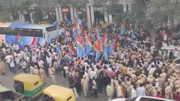 5,000 miss trains as INDIA bloc protest chokes routes to New Delhi railway station