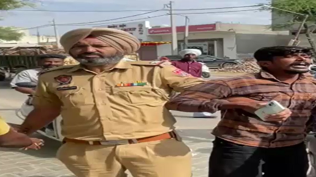 Punjab cop caught taking chitta by mob, case filed after positive drug test