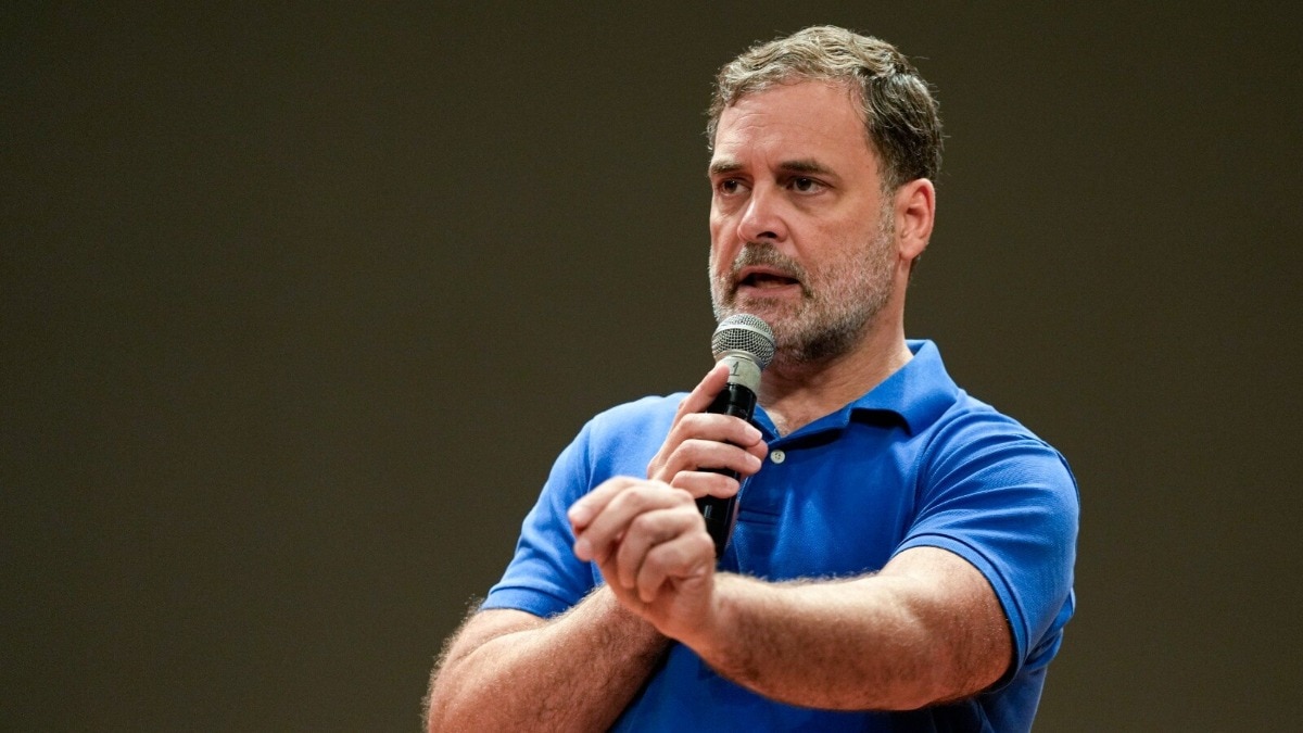 Congress built banks, BJP is selling them: Rahul Gandhi's attack over IDBI Bank sale