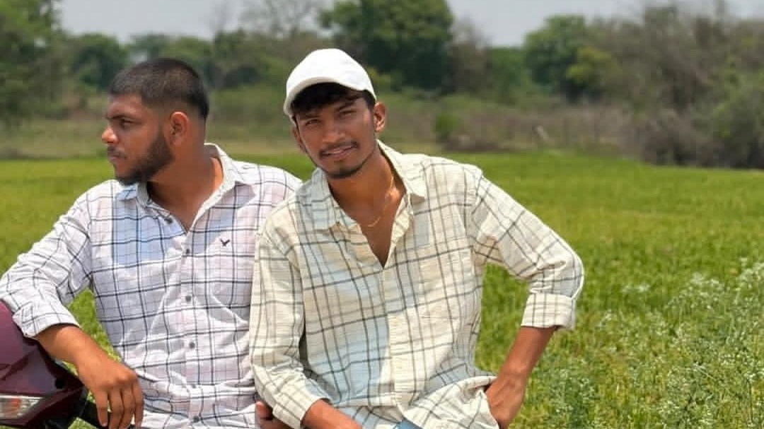 2 engineering students die after touching live electric fence in Telangana